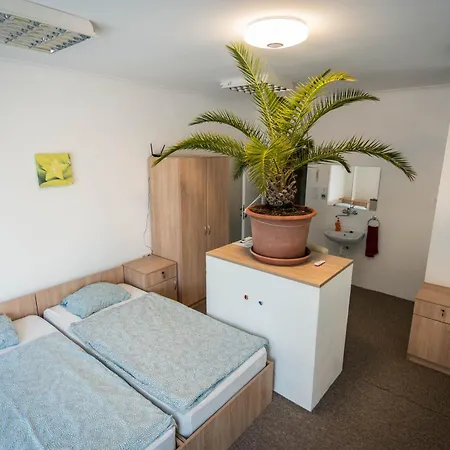 Ipoly-velo Vendeghaz Apartment *